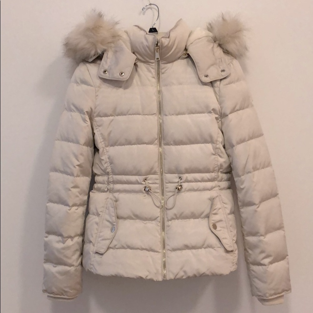 LIKE NEW ZARA CREAM FUR PUFFER